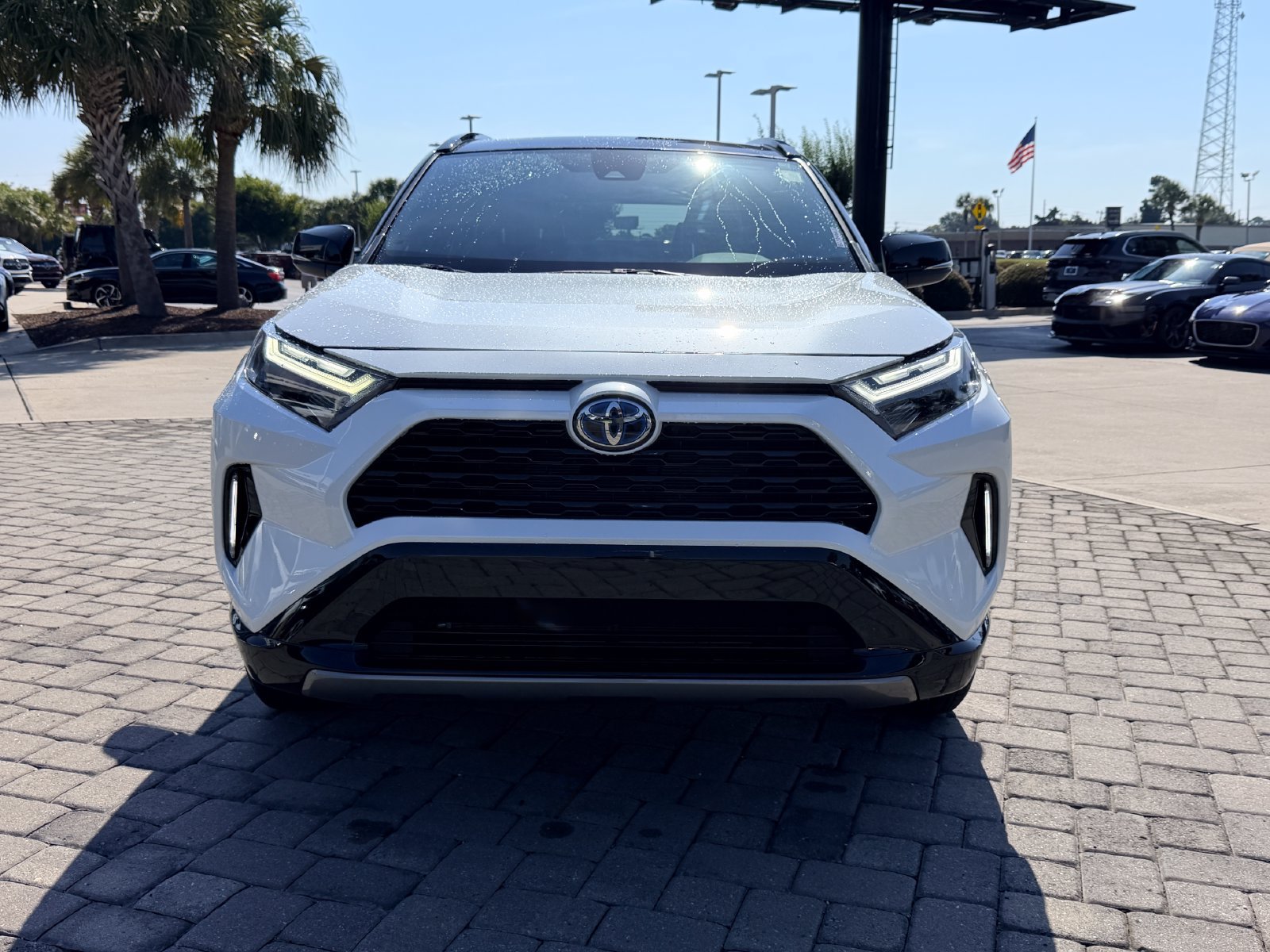 Used 2023 Toyota RAV4 XSE AWD/4WD image 5