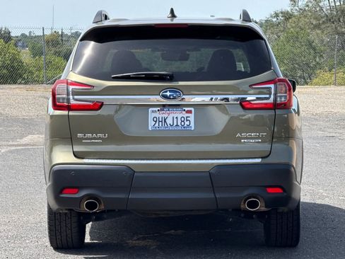 Used 2023 Subaru Ascent Limited w/ Technology Package AWD/4WD image 4