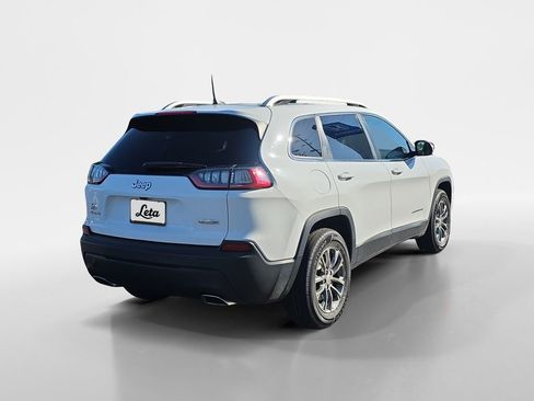 Used 2019 Jeep Cherokee Latitude Plus w/ Cold Weather Group AWD/4WD image 4