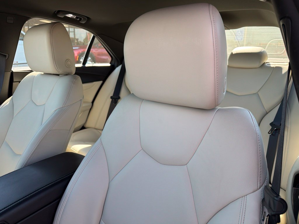 Used 2024 Cadillac CT4 Luxury w/ Sun And Sound Package AWD/4WD image 20