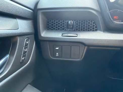 Used 2025 Honda CR-V Sport-L image 25
