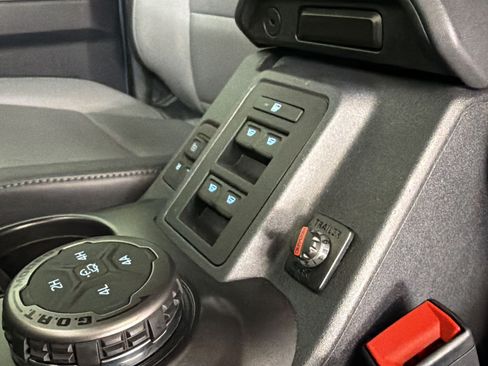 Certified 2023 Ford Bronco Everglades AWD/4WD image 19