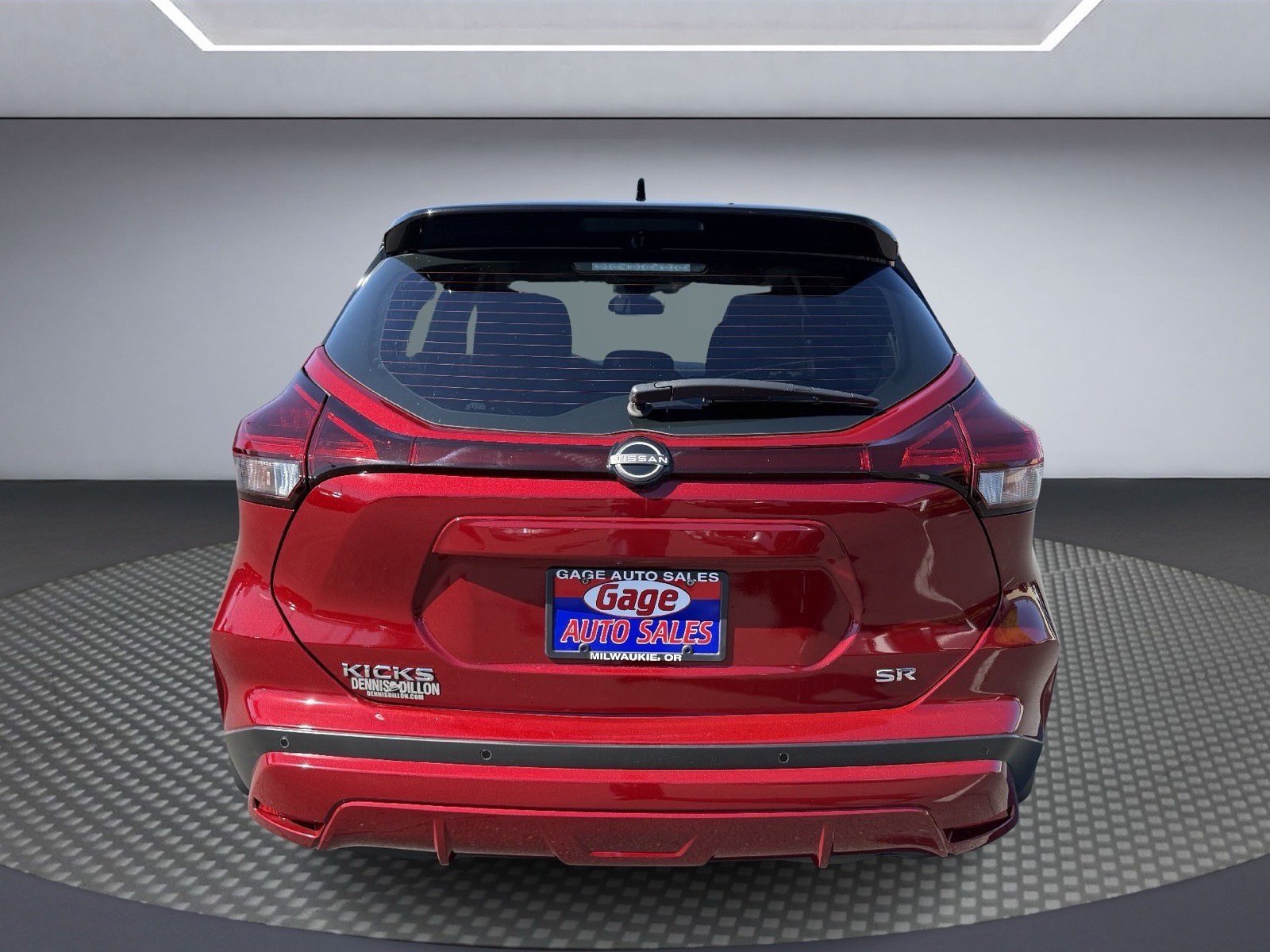 Used 2024 Nissan Kicks SR FWD image 4