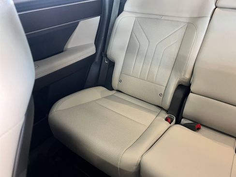 Used 2025 Hyundai Santa Fe SEL image 42