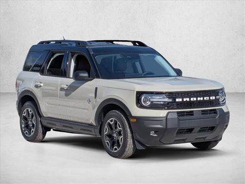 New 2025 Ford Bronco Sport Outer Banks image 7