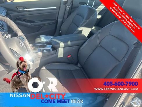 New 2025 Nissan Altima 2.5 SL image 17