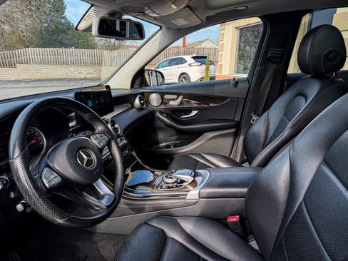 Used 2016 Mercedes-Benz GLC 300 image 5