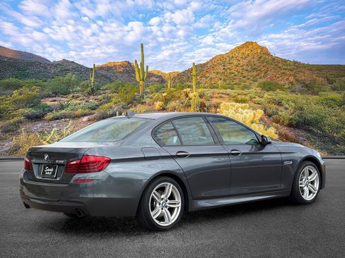Used 2015 BMW 535i xDrive Sedan AWD/4WD image 4