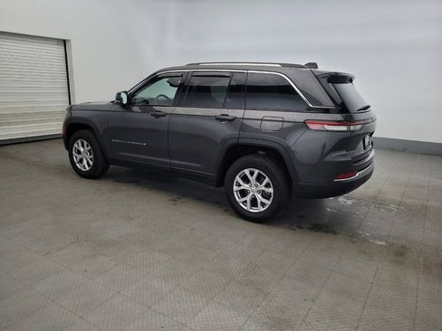 Used 2022 Jeep Grand Cherokee Limited AWD/4WD image 3