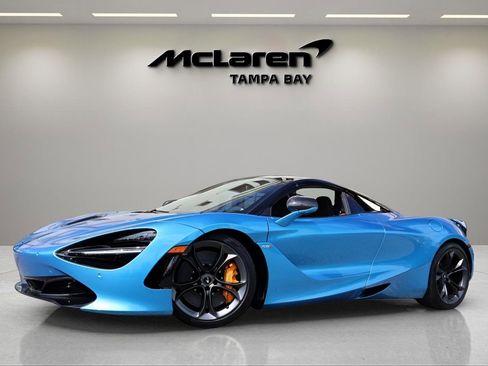 Used 2022 McLaren 720S Spider image 1