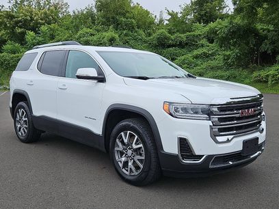 Certified 2023 GMC Acadia SLE w/ Driver Convenience Package