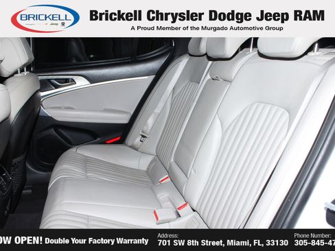 Used 2023 Genesis G70 2.0T w/ Sport Prestige Package RWD image 18