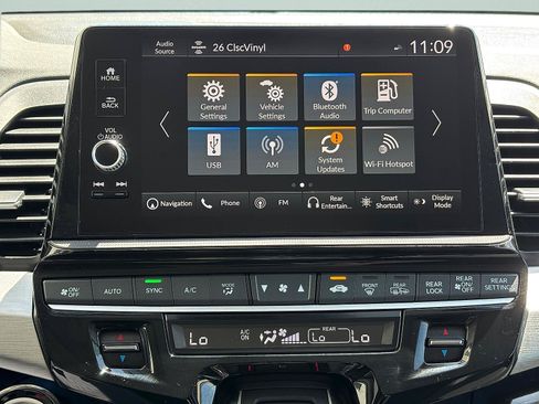 Certified 2026 Honda Odyssey Touring image 25