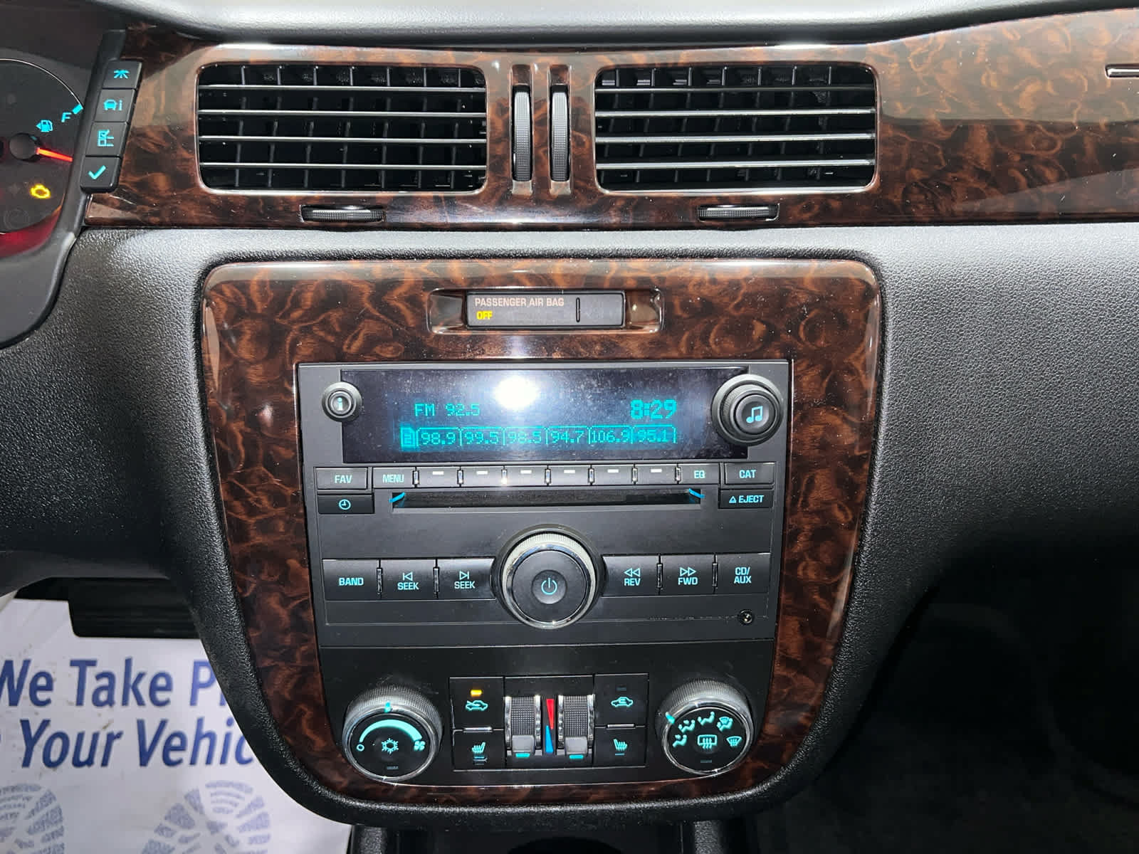 Used 2013 Chevrolet Impala LTZ FWD image 24
