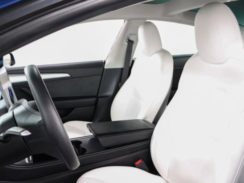 Used 2022 Tesla Model 3 Long Range image 21