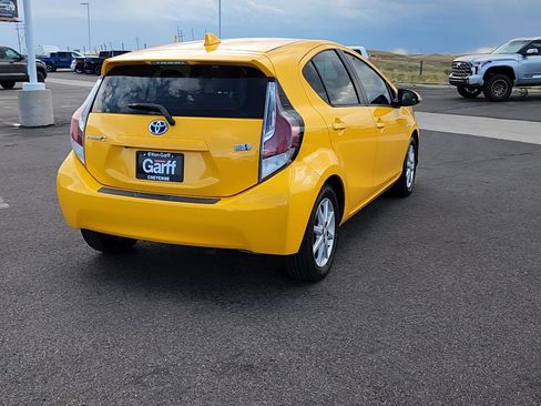 Used 2016 Toyota Prius C Four FWD image 3