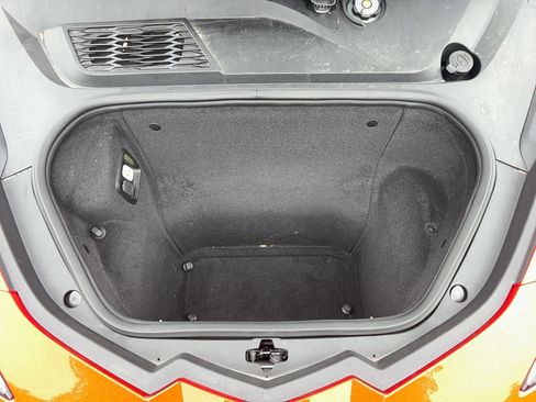 Used 2020 Chevrolet Corvette Stingray 3LT w/ 3LT Preferred Equipment Group image 28