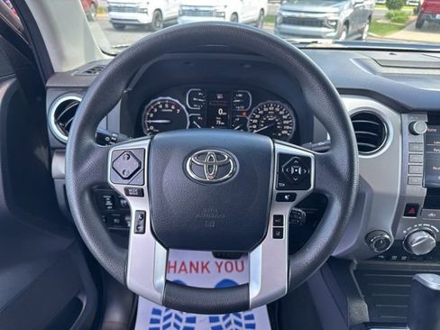 Used 2020 Toyota Tundra SR5 w/ SR5 Convenience Package image 18
