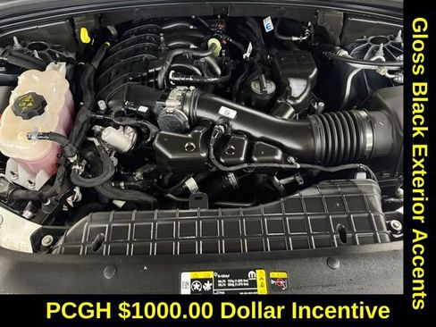 Used 2024 Jeep Grand Cherokee L Altitude image 6