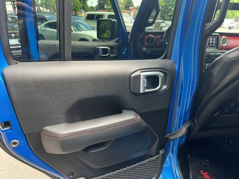 Used 2022 Jeep Gladiator Rubicon w/ LED Lighting Group image 20