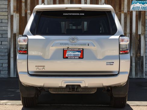 Used 2020 Toyota 4Runner SR5 Premium AWD/4WD image 5