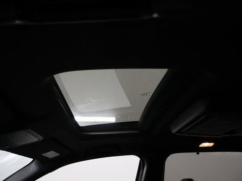 Used 2021 Honda Pilot Black Edition image 12