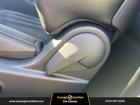 Used 2023 Dodge Challenger R/T Scat Pack image 16