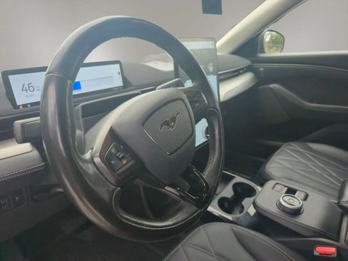 Used 2022 Ford Mustang Mach-E Select w/ Comfort/Technology Package RWD image 12