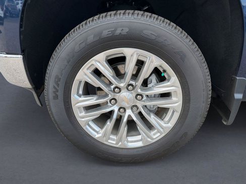 Certified 2023 Chevrolet Silverado 1500 LT AWD/4WD image 14