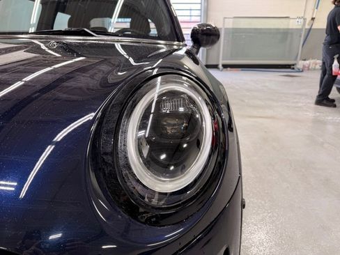 Certified 2024 MINI Cooper SE image 9