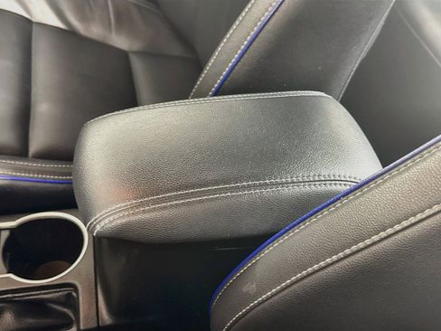 Used 2019 Toyota Corolla XSE FWD image 18