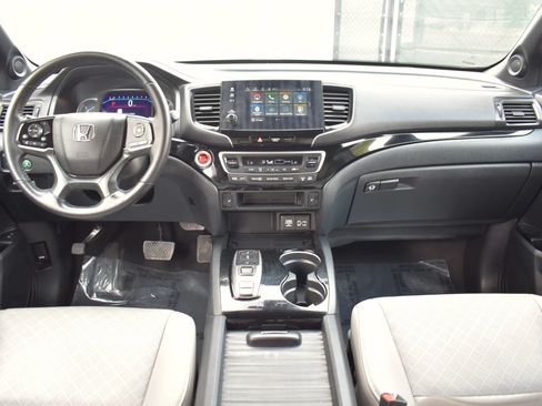 Used 2021 Honda Passport Touring image 14