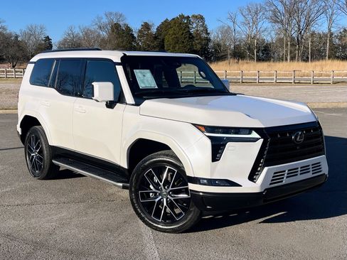 Used 2024 Lexus GX 550 w/ Accessory Package (Z1) image 1
