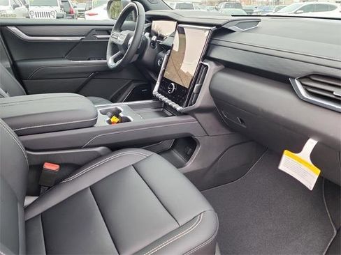 New 2026 GMC Acadia Elevation w/ Super Cruise Package image 18