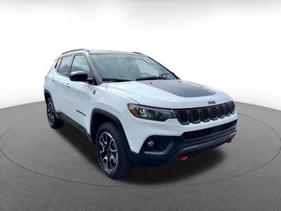Used 2025 Jeep Compass Trailhawk