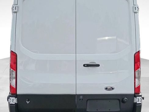 Certified 2024 Ford Transit 250 148 Medium Roof RWD image 4