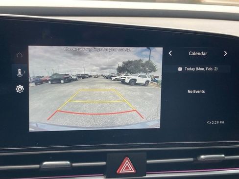 Used 2024 Hyundai Elantra SEL w/ Convenience Package image 20