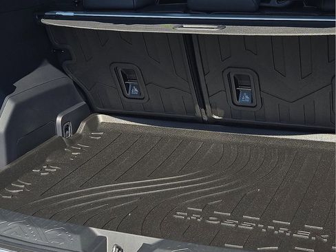 New 2025 Subaru Crosstrek 2.5i Limited image 9