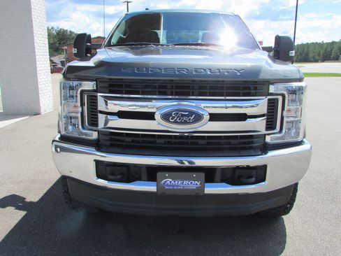 Used 2019 Ford F250 XLT image 7