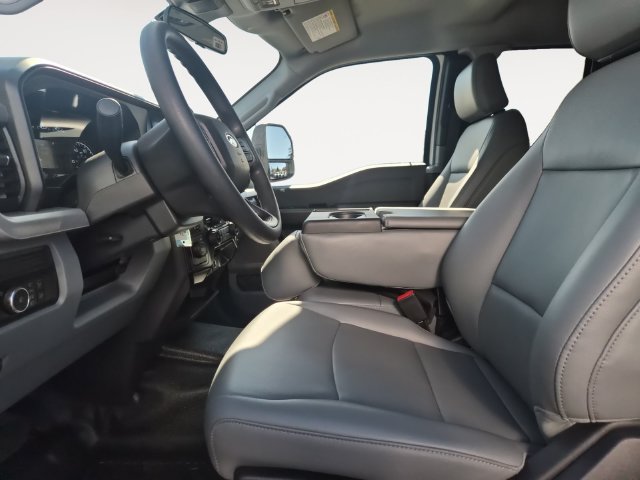 Used 2025 Ford F350 XL w/ XL Chrome Package AWD/4WD image 11