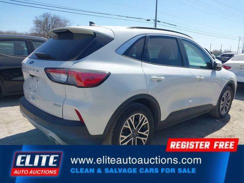 Used 2020 Ford Escape SEL image 8