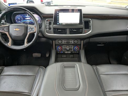 Used 2023 Chevrolet Suburban High Country w/ Advanced Technology Package image 24