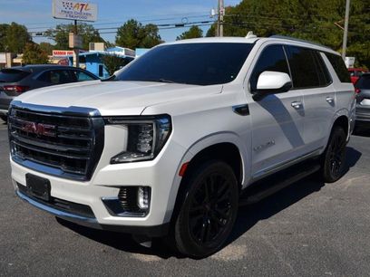 Used 2021 GMC Yukon SLT w/ SLT Luxury Plus Package