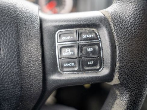 Used 2017 RAM 1500 Classic SLT image 22