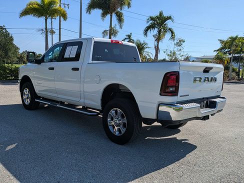 Used 2026 RAM 2500 Big Horn AWD/4WD image 7