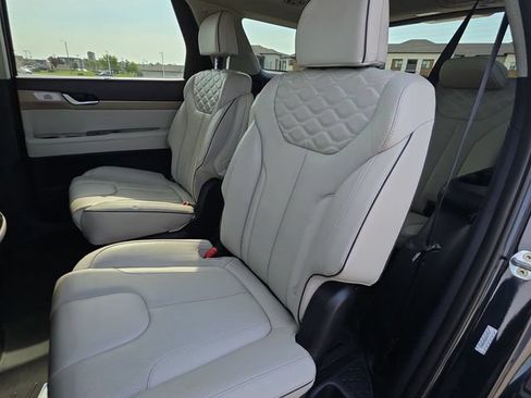 Used 2022 Hyundai Palisade Limited w/ Cargo Package AWD/4WD image 30