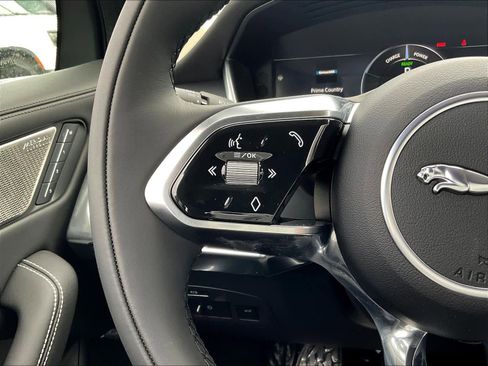 New 2023 Jaguar I-PACE HSE image 15