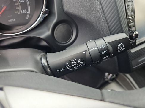 Used 2024 Mitsubishi Outlander Sport SE image 21