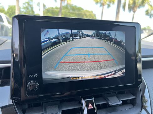 Used 2023 Toyota Corolla LE FWD image 25