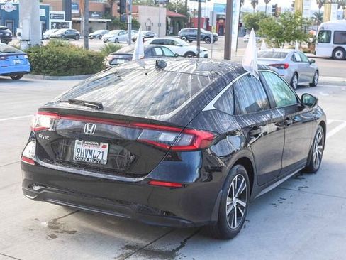 Used 2023 Honda Civic LX image 5